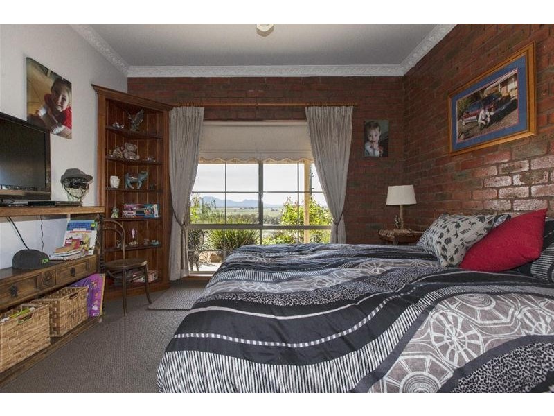 25 Mast Road, Ararat VIC 3377