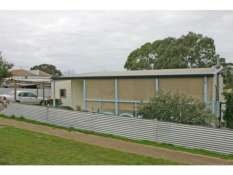 64 Queen Street, Ararat VIC 3377