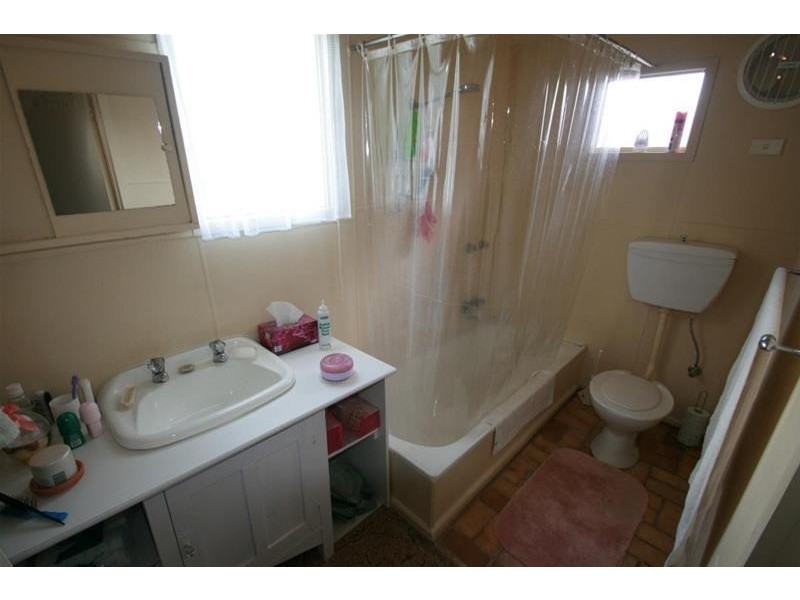 69 GIRDLESTONE Street, Ararat VIC 3377