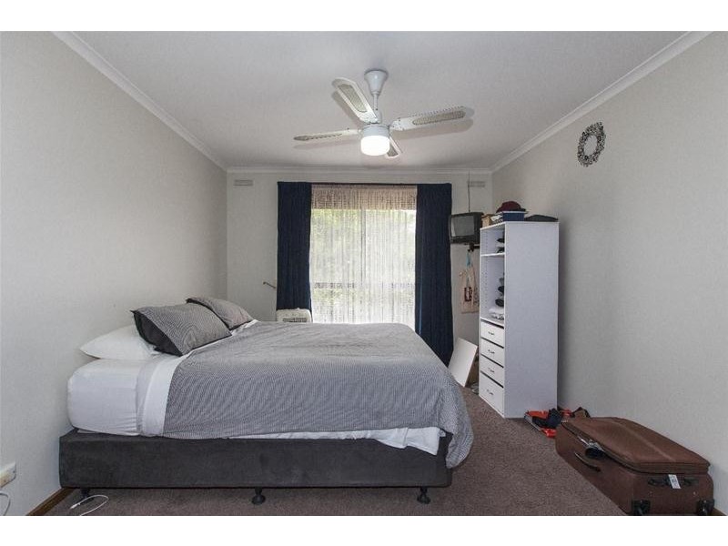 14 Ellerker Avenue, Ararat VIC 3377