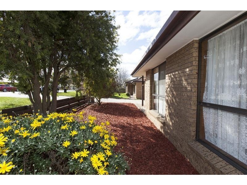 2/14 TUSON Street, Ararat VIC 3377