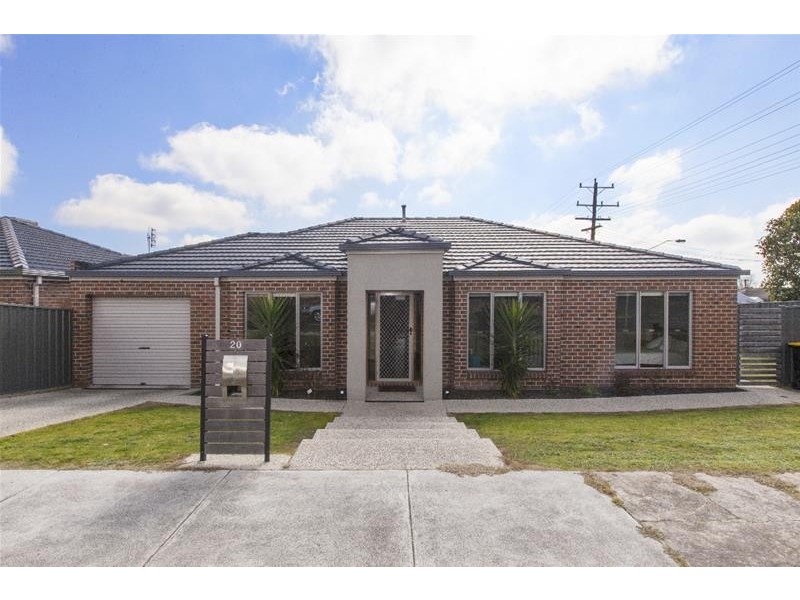 20 Clarke Street, Ararat VIC 3377