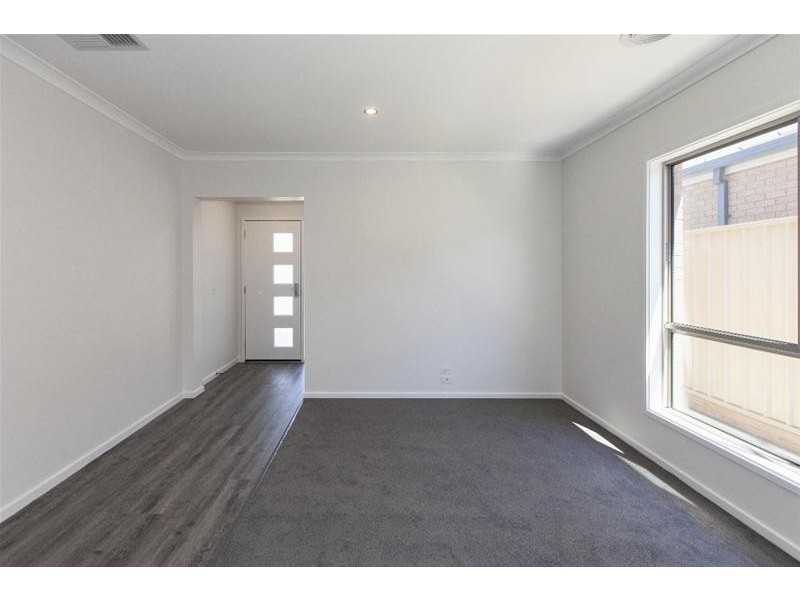 9 Bailey Lane, Ararat VIC 3377