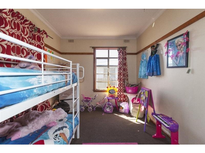 9 Webb Street, Ararat VIC 3377