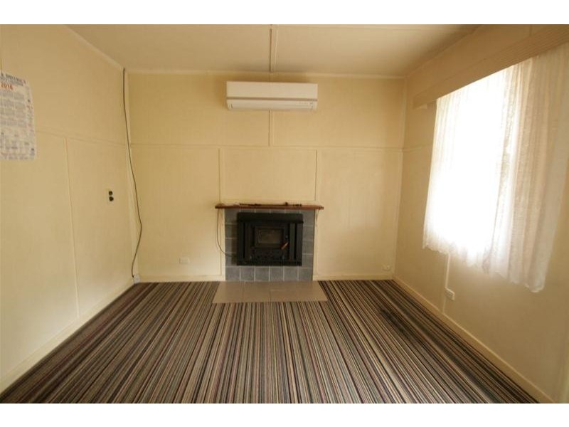 90 BOUNDARY Road, Elmhurst VIC 3469