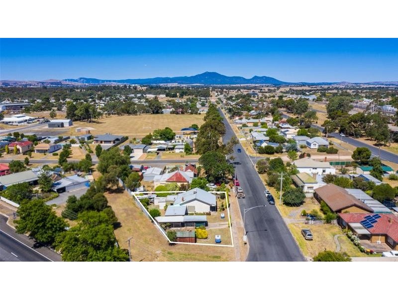 1 McLellan Street, Ararat VIC 3377