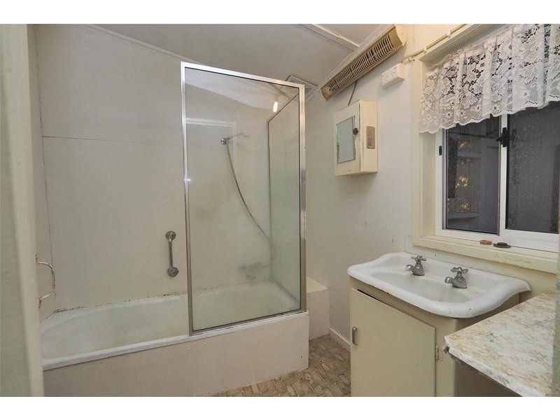 63 Churchill Avenue, Ararat VIC 3377