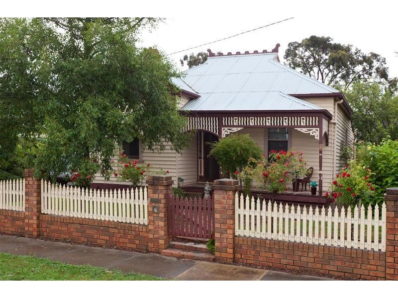 11 Queen Street, Ararat VIC 3377