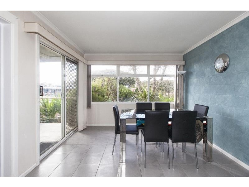 6 Kneebone Street, Ararat VIC 3377