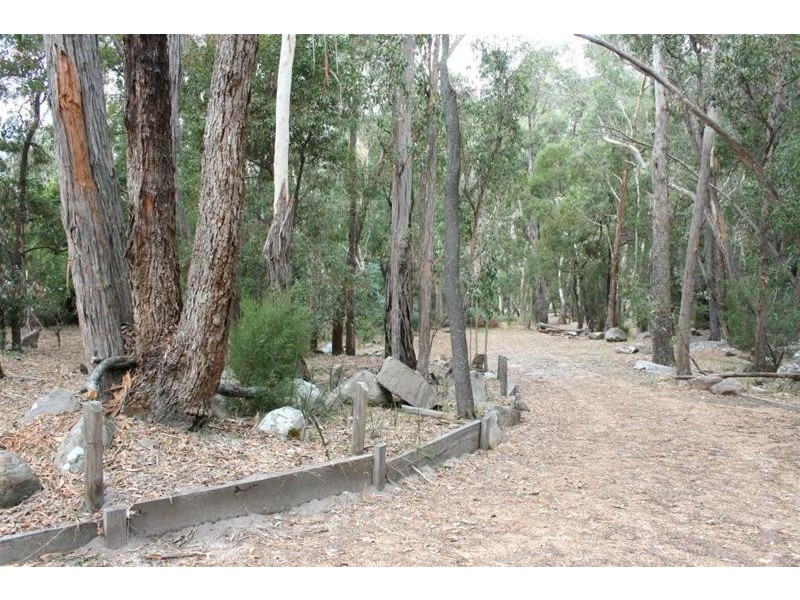 65 Scotts Road, Halls Gap VIC 3381