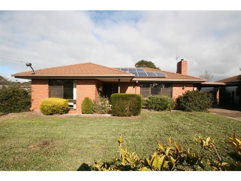 60 Commercial Street, Willaura VIC 3379