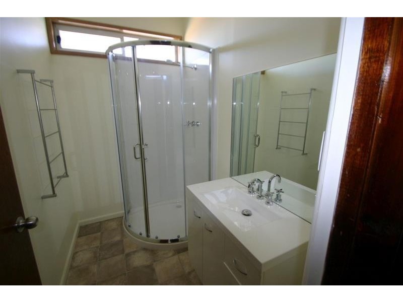 17 FLATTELY Street, Ararat VIC 3377