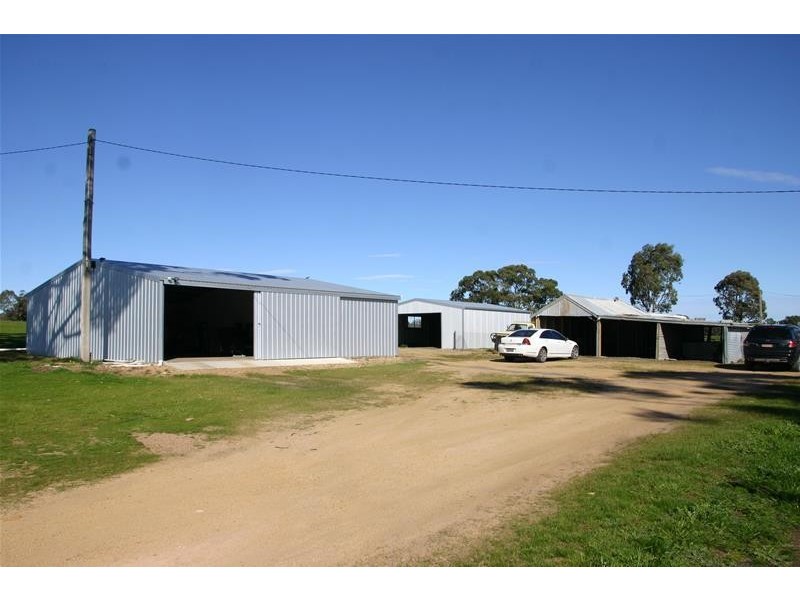 117 Morocco Hill Road, Moyston VIC 3377