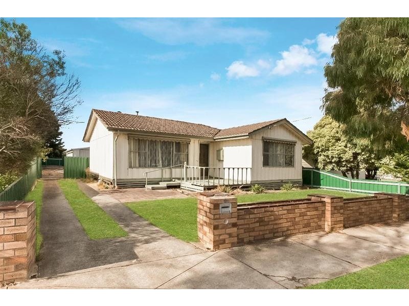 13 Tatyoon Road, Ararat VIC 3377