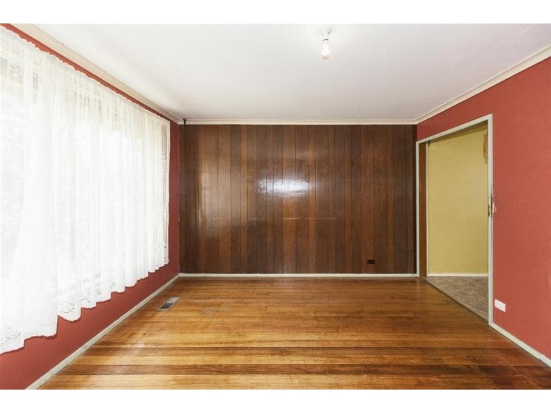 13 Tatyoon Road, Ararat VIC 3377