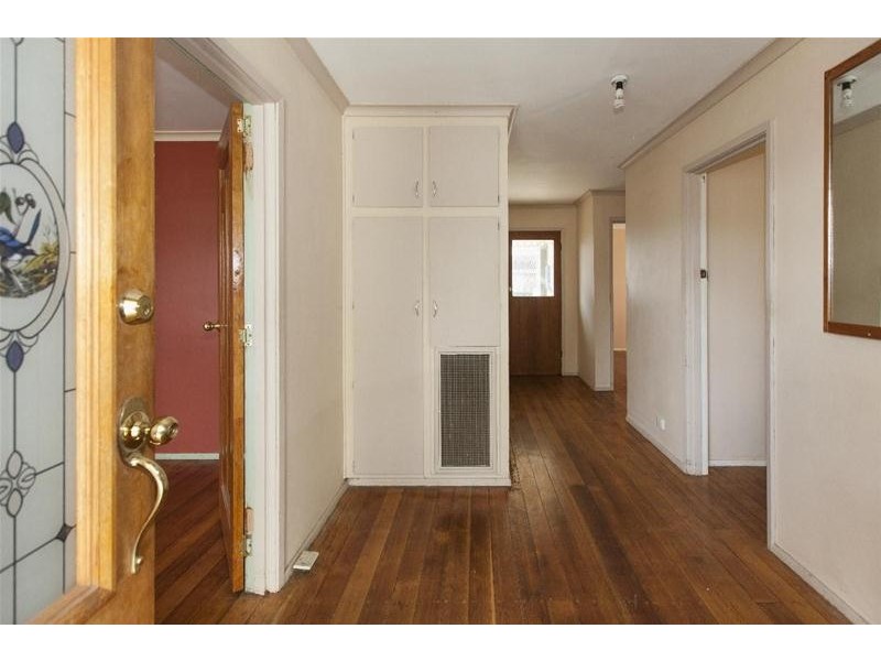 13 Tatyoon Road, Ararat VIC 3377