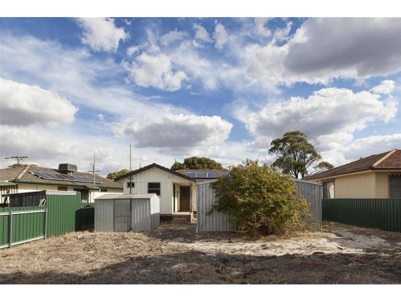 13 Tatyoon Road, Ararat VIC 3377