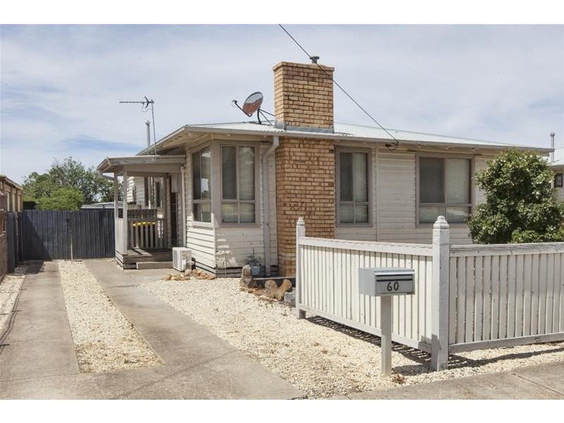 60 Campbell Street, Ararat VIC 3377