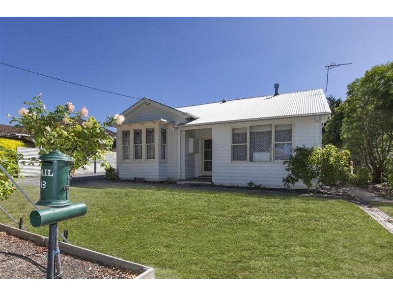 13 Dawson Street, Ararat VIC 3377