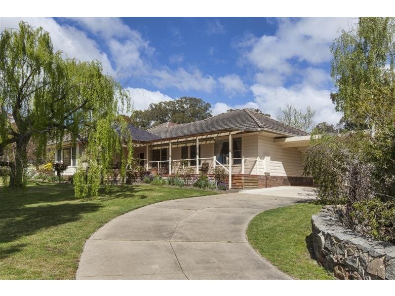 69 Picnic Road, Ararat VIC 3377