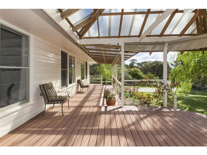 69 Picnic Road, Ararat VIC 3377