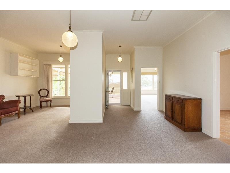 69 Picnic Road, Ararat VIC 3377