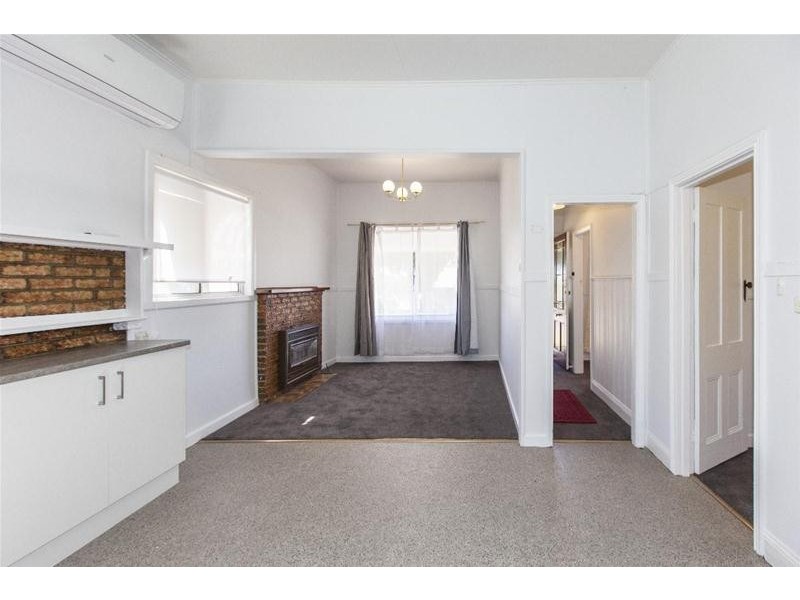 36 TOBIN Street, Ararat VIC 3377