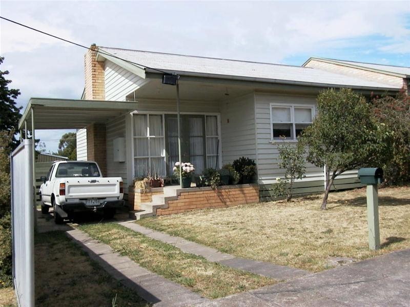 1 JENKINS Street, Ararat VIC 3377