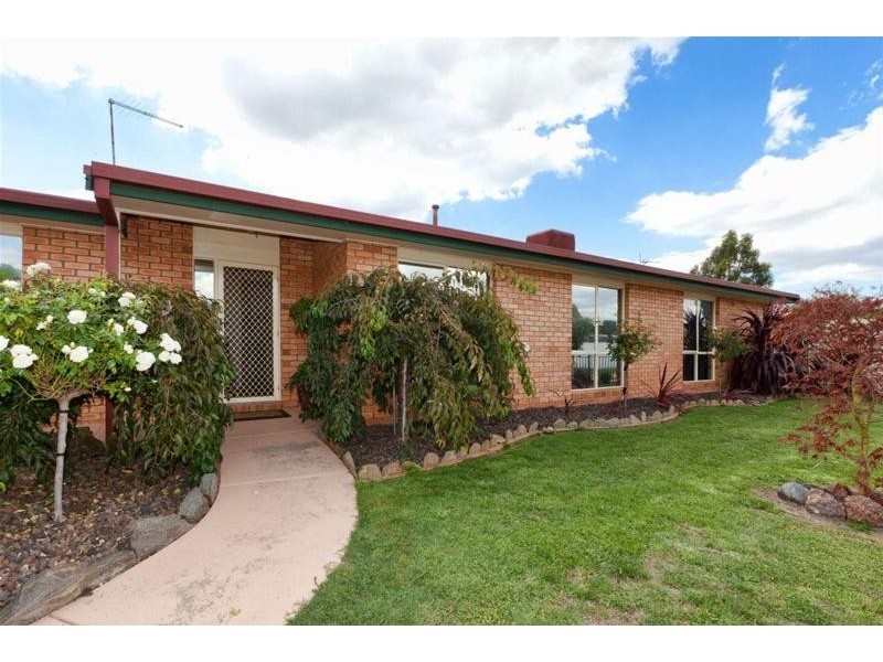 14 BLAKE Street, Ararat VIC 3377