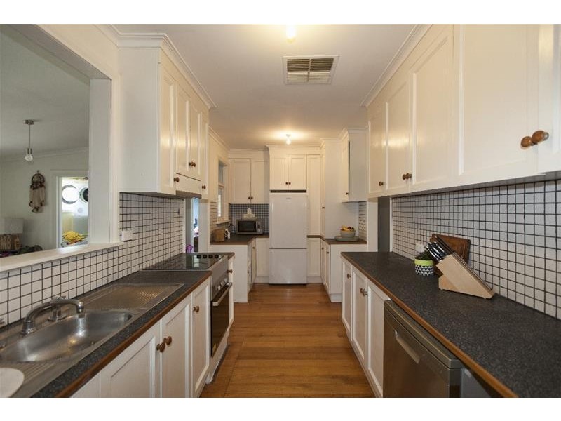 137 Moore Street, Ararat VIC 3377