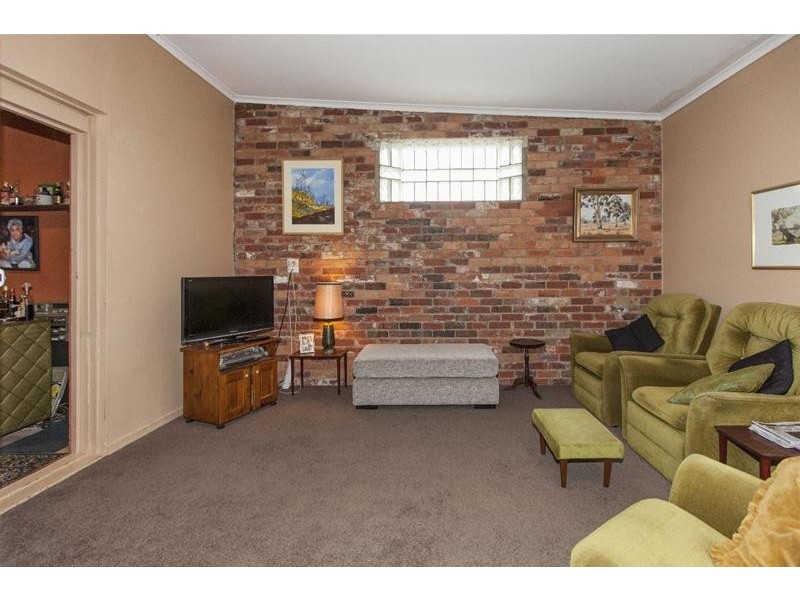 40 Burke Street, Landsborough VIC 3384