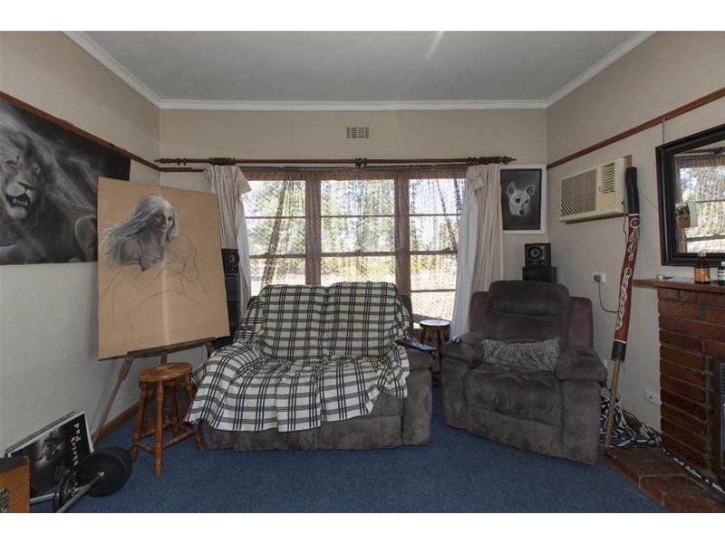 32 Port Fairy Road, Ararat VIC 3377