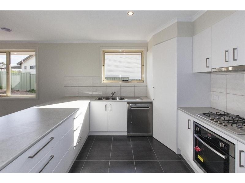 58 Churchill Avenue, Ararat VIC 3377