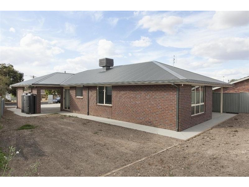 58 Churchill Avenue, Ararat VIC 3377