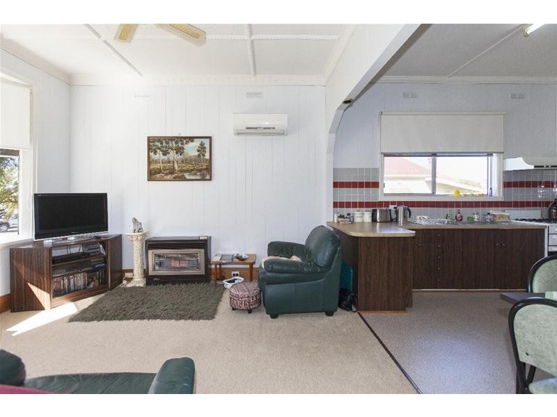 43 Queen Street, Ararat VIC 3377