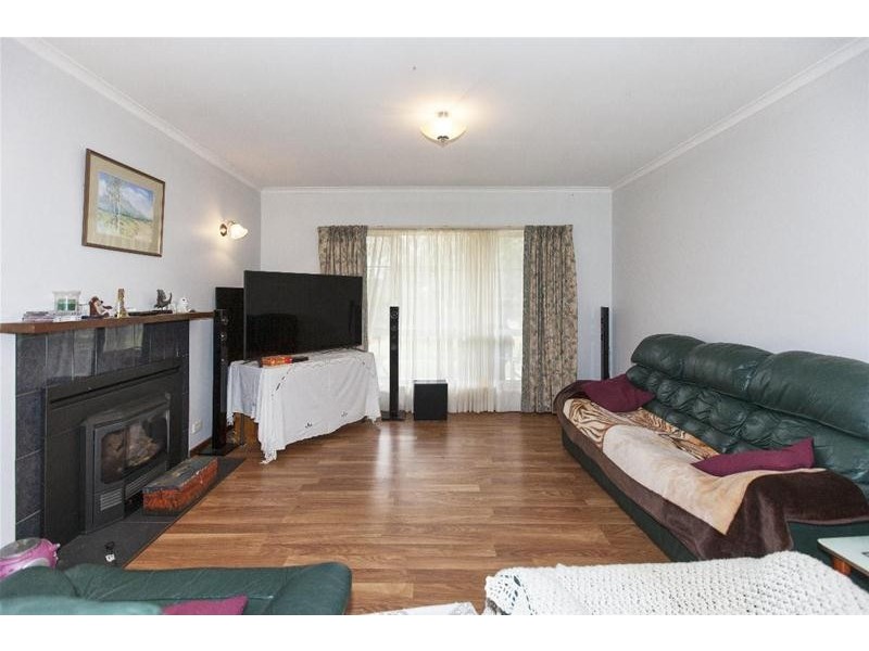 6 Cameron Road, Ararat VIC 3377