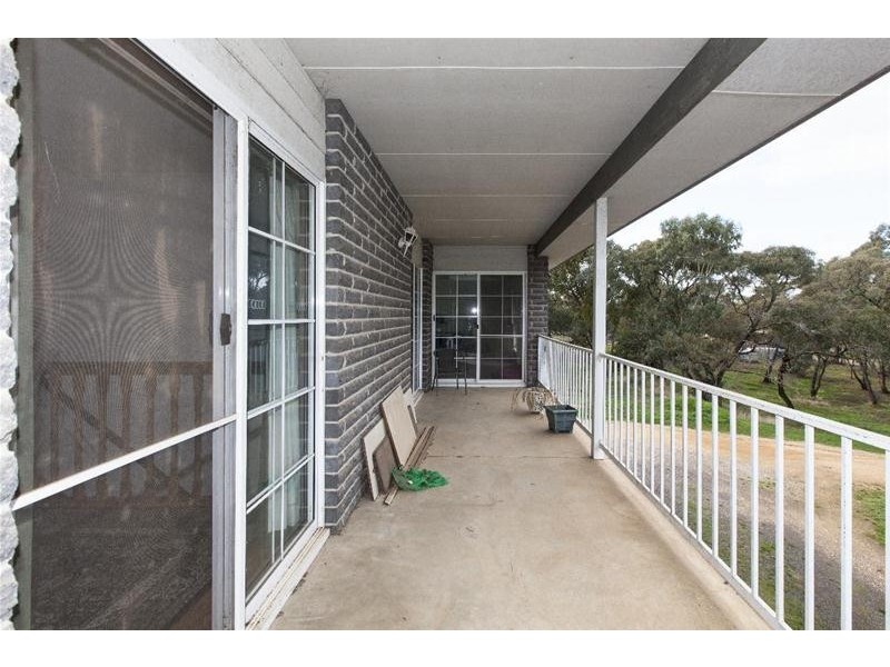 6 Cameron Road, Ararat VIC 3377