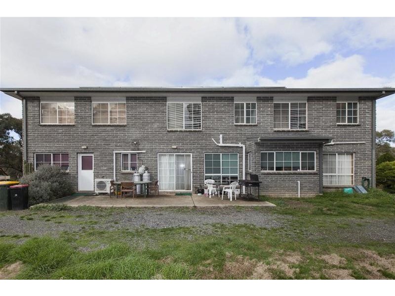 6 Cameron Road, Ararat VIC 3377