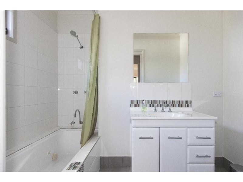 3 132 Lambert Street, Ararat VIC 3377