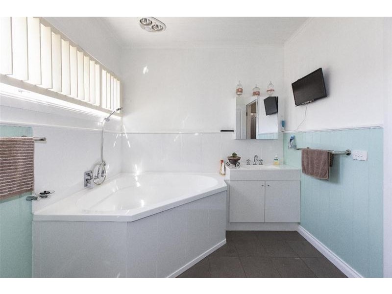 36 Campbell Street, Streatham VIC 3351