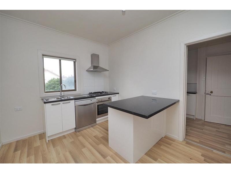 8 Wilmot Street, Ararat VIC 3377