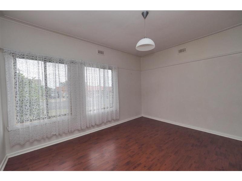 8 Wilmot Street, Ararat VIC 3377