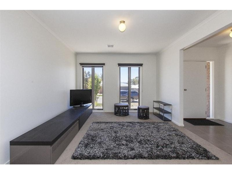 5 DOMAIN Circuit, Ararat VIC 3377