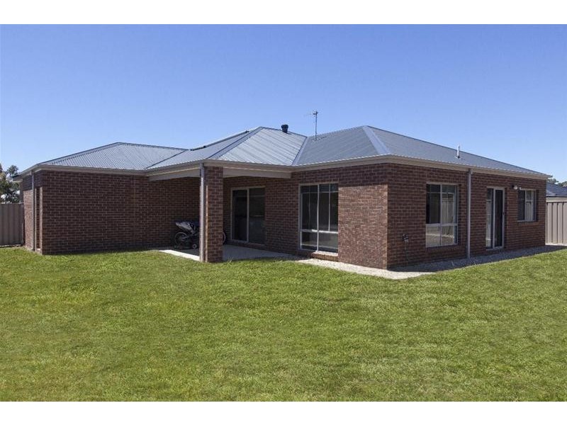 5 DOMAIN Circuit, Ararat VIC 3377