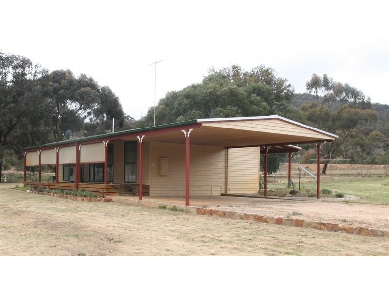 376 LANDSBOROUGH Road, Landsborough VIC 3384