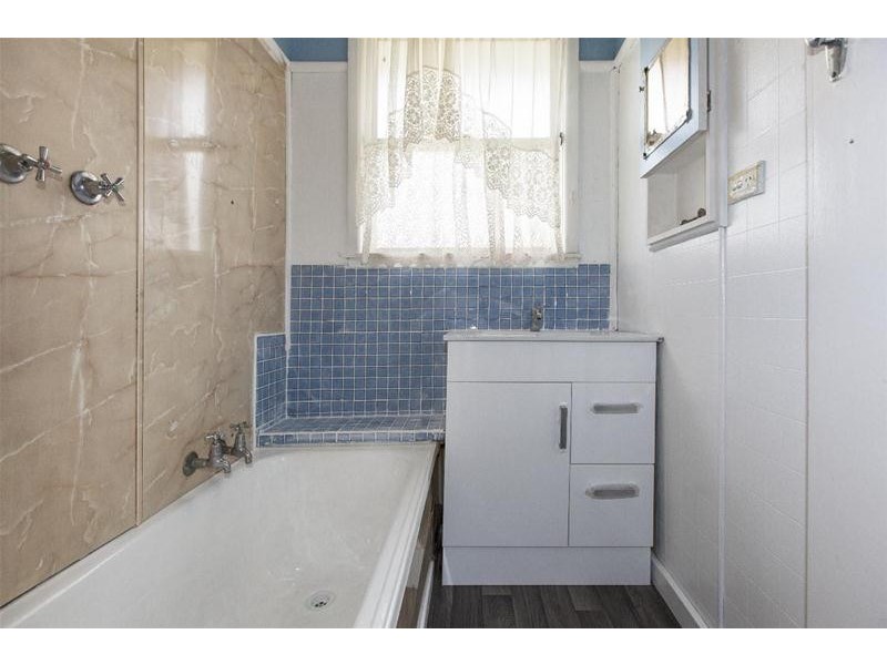 19 Marx Crescent, Ararat VIC 3377