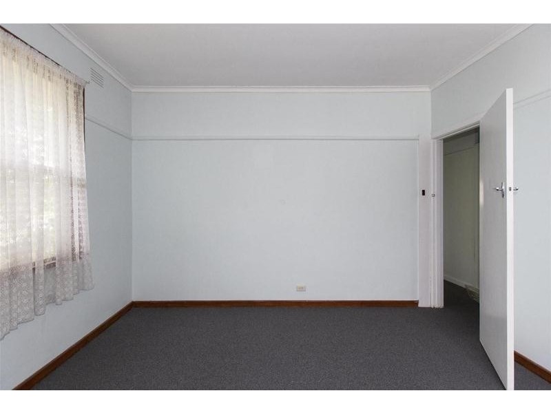 19 Marx Crescent, Ararat VIC 3377