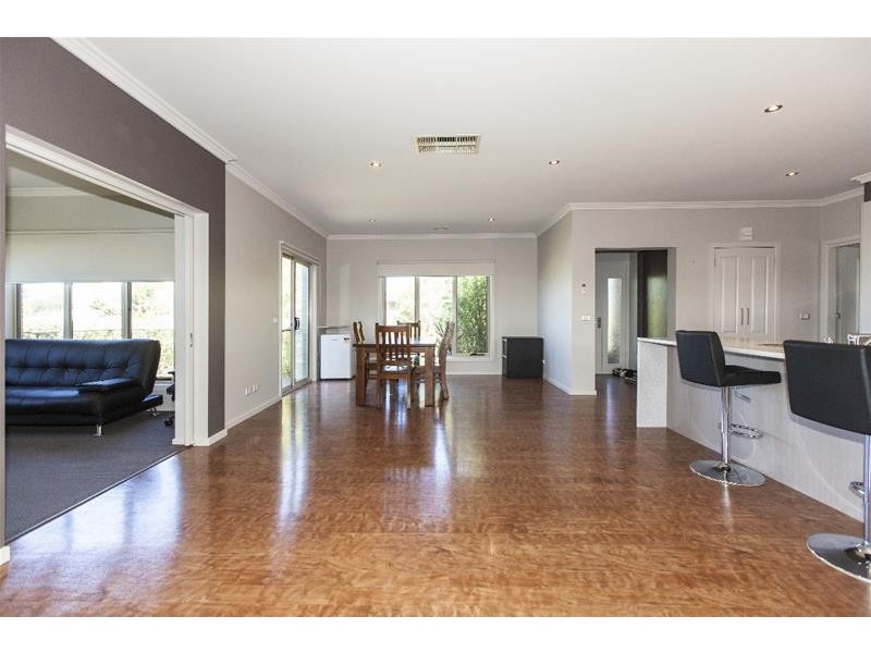 26 Henderson Street, Ararat VIC 3377