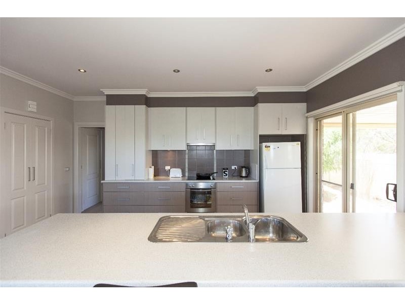 26 Henderson Street, Ararat VIC 3377