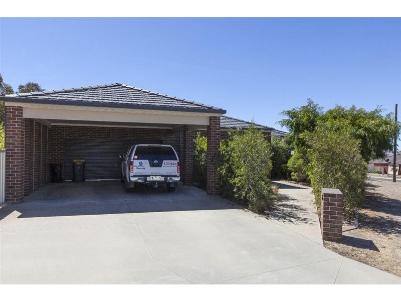 26 Henderson Street, Ararat VIC 3377